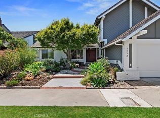 1113 Dennis Dr, Costa Mesa, CA 92626
