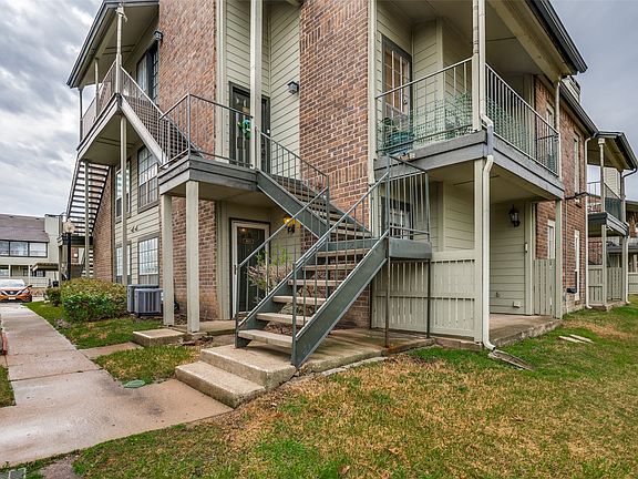 3rd image of 5981 Arapaho Rd APT 1607