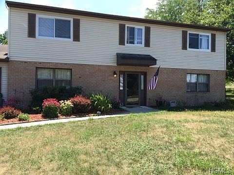 1st image of 13 Cherrywood Dr