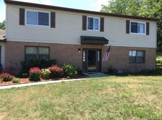 13 Cherrywood Dr, Goshen, NY 10924