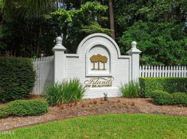228 De La Gaye Point, Beaufort, SC 29902