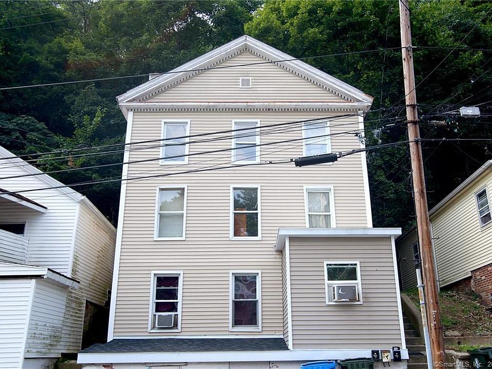 2nd image of 50 Union St