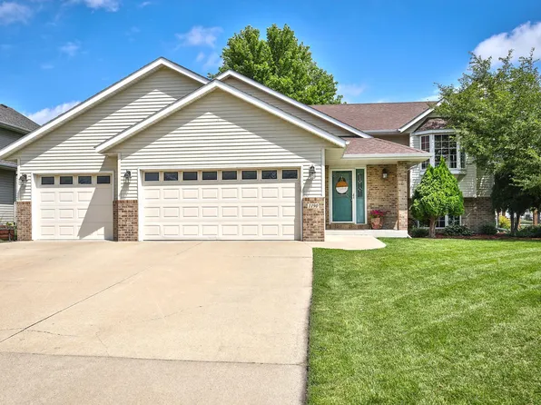 1190 Foxtail Ln SE, Owatonna, MN 55060