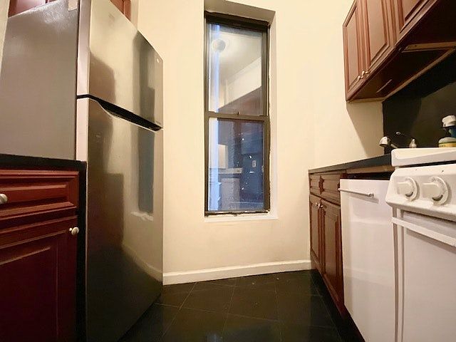 1st image of 370 Columbus Ave