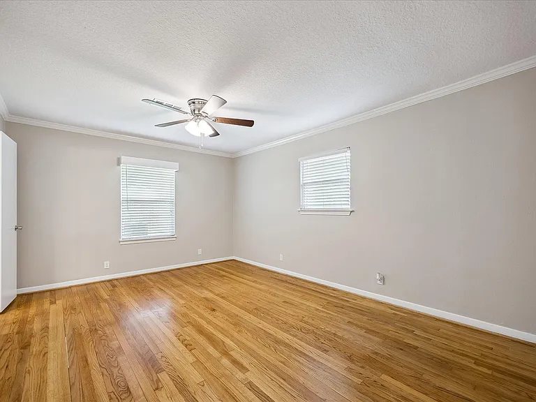 9814 Pine Lake Dr — Photo 12