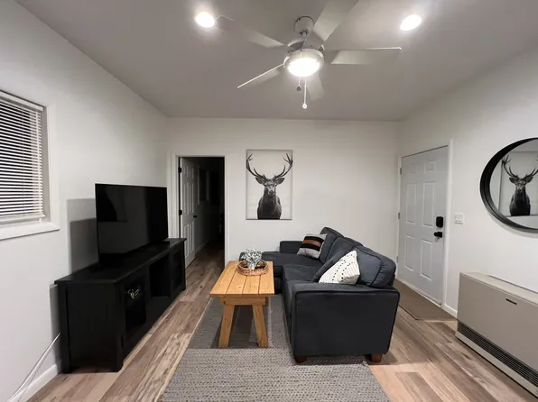 151 Northside Dr, Lander, WY 82520