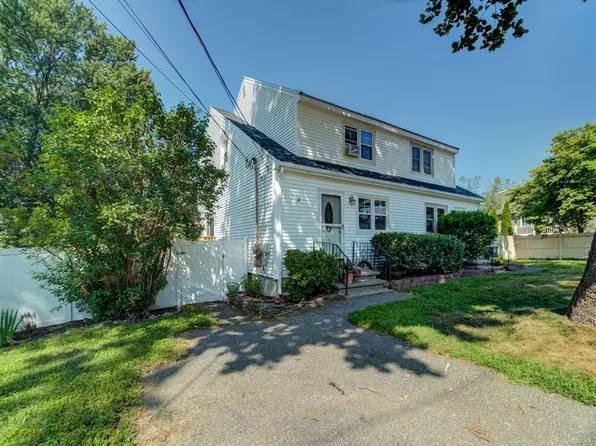 11 S Pearson St Unit 2, Haverhill, MA 01835