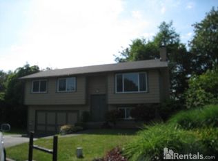 4711 S 256th St, Kent, WA 98032