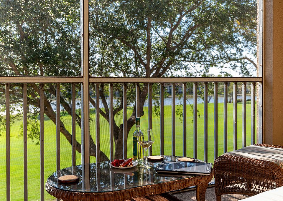 Enjoy this relaxing space outside with a coffee, tea, wine, or snack.