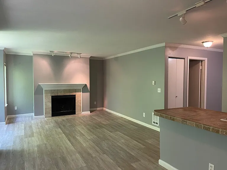 31500 33rd Pl SW #N202 — Photo 3