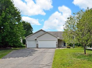 920 Lodge Dr, Jordan, MN 55352