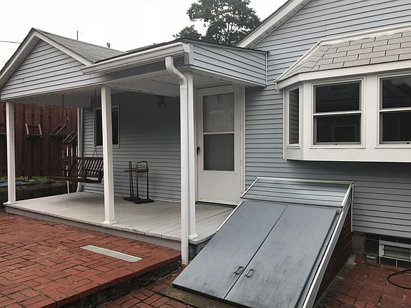 2nd image of 511 Woodmont Ave