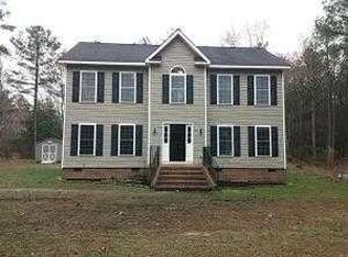 9386 Sheldon Ln, Gloucester, VA 23061