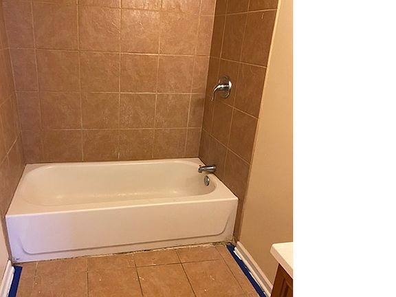 4th image of 7817 S Oglesby Ave