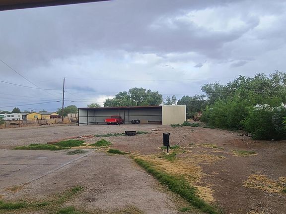 2nd image of 4920 Cerritos Ave