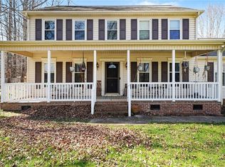 6211 Oak Forest Ct, Summerfield, NC 27358