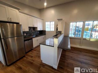 10206 S 10th Ave APT 4, Inglewood, CA 90303