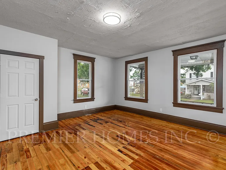 149 Brooklyn Ave SW #A — Photo 13