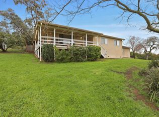2303 Huckleberry Ln, Valley Springs, CA
