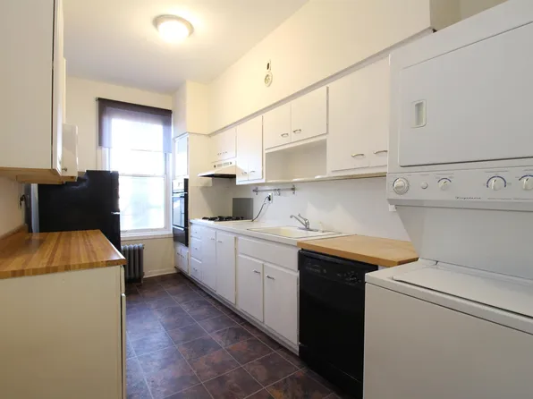 704 Washington St APT 3, Hoboken, NJ 07030