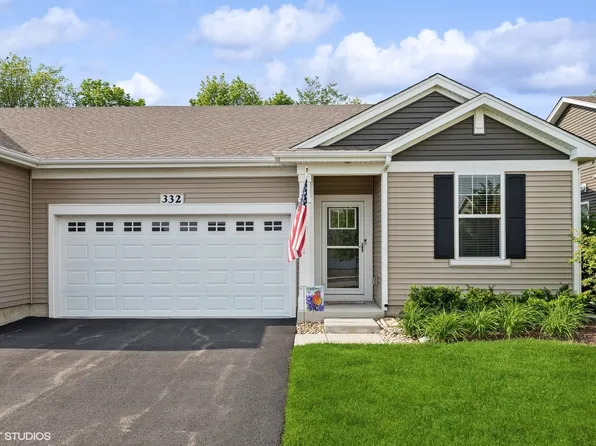 332 Sussex Ln, North Aurora, IL 60542