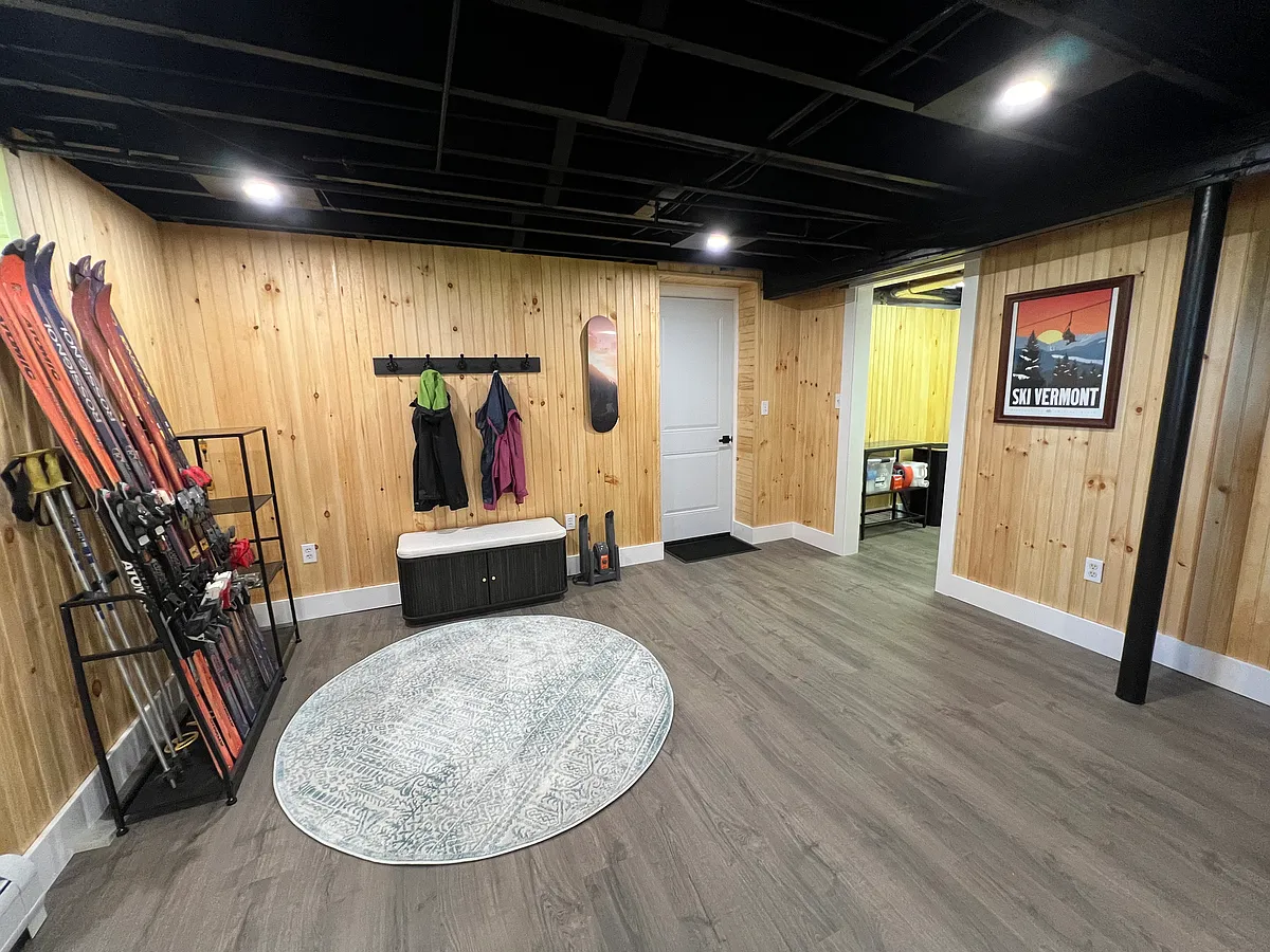 Building Photo - 347 Stowe Hollow Rd