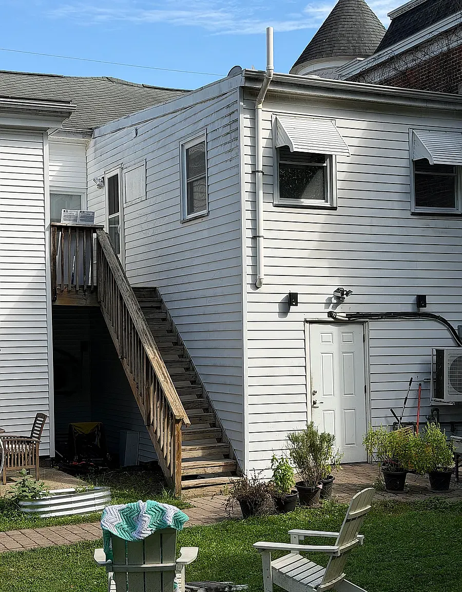 1 bed, 900 sqft, $2,000 — Photo 2