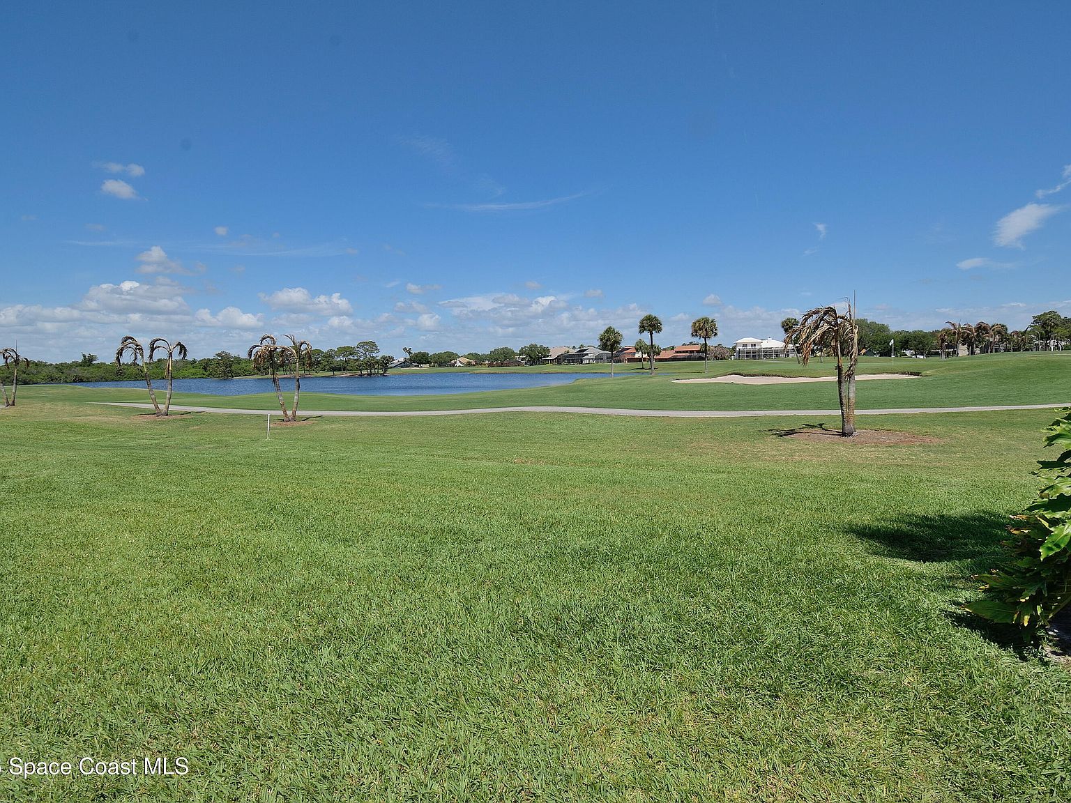 712 Green Valley Ln