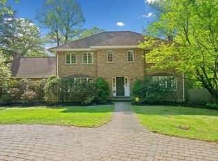 44 Lincoln St, Lexington, MA 02421