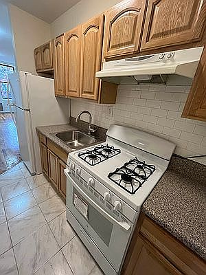 4th image of 364 W 116th St APT 2A