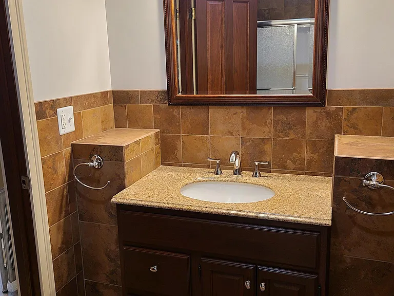 1607 Carroll Ave #1 — Photo 19