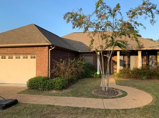 1005 Wolf Hollow Dr, Wesson, MS 39191