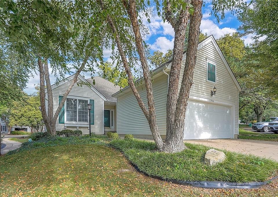 1st image of 13406 W 126th Pl
