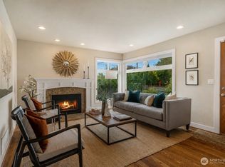 8804 5th Avenue NE, Seattle, WA 98115
