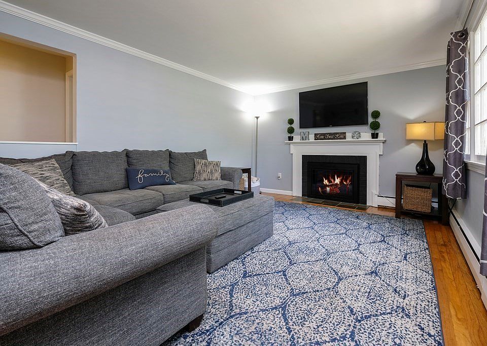 420 Soule Rd, Wilbraham, MA 01095 Zillow