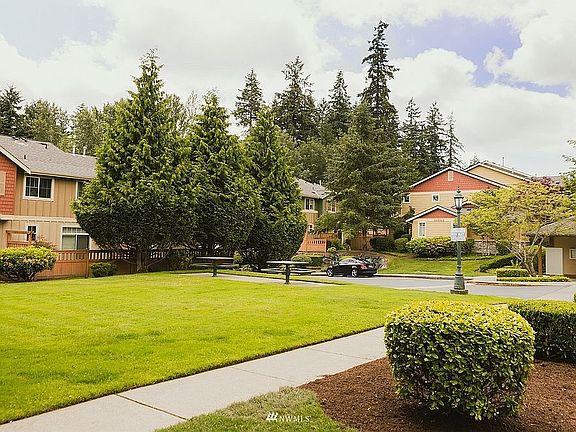 4th image of 18410 36th Ave W APT A