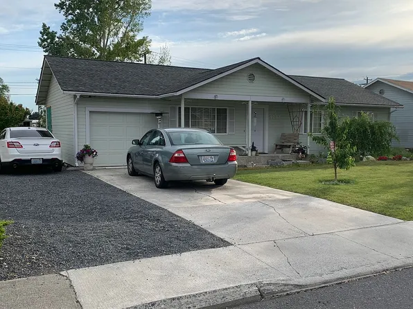 1233 Mather Dr, Moses Lake, WA 98837