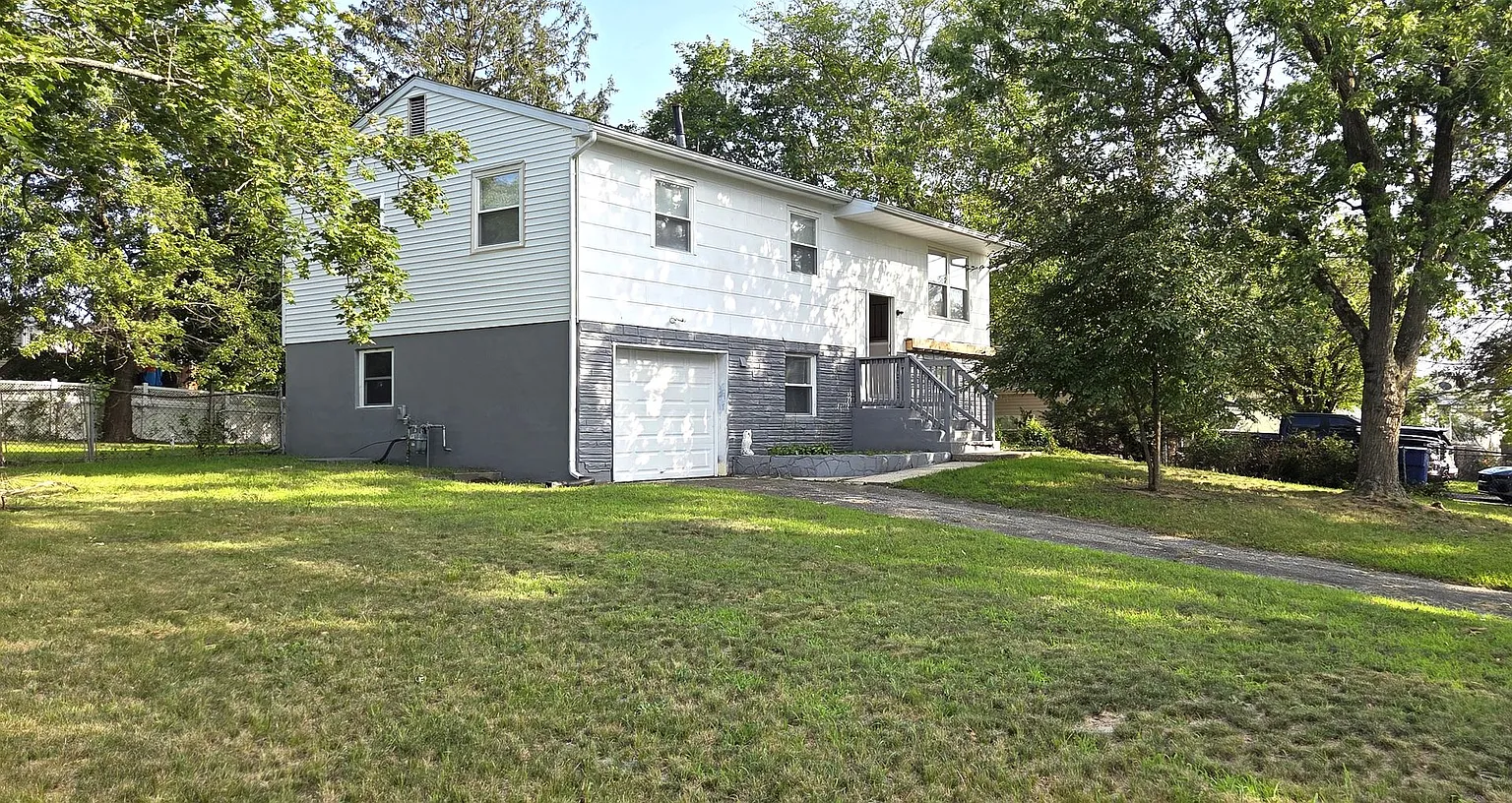 26 Forest Valley Dr photo 1
