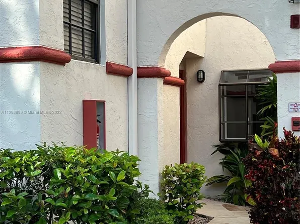 5140 Floria Way APT B, Boynton Beach, FL 33437