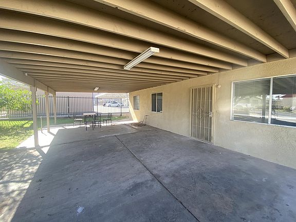 4th image of 360 S 7th Ave