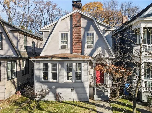 31 Woodlawn Avenue, Albany, NY 12208