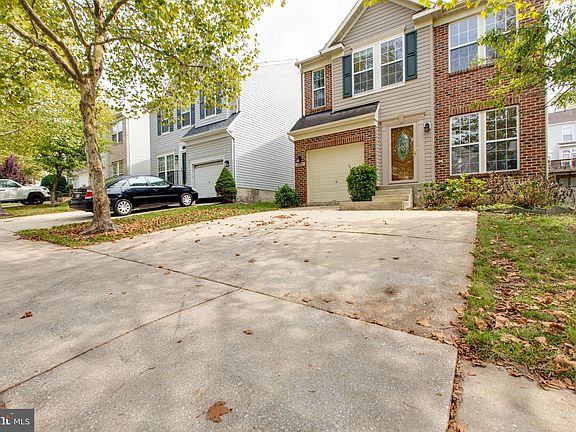4th image of 8307 Pigeon Fork Ln