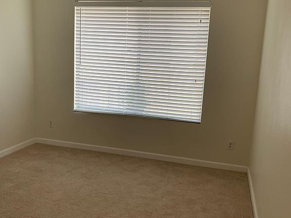 4th image of 10956 Creekbridge Pl #10956