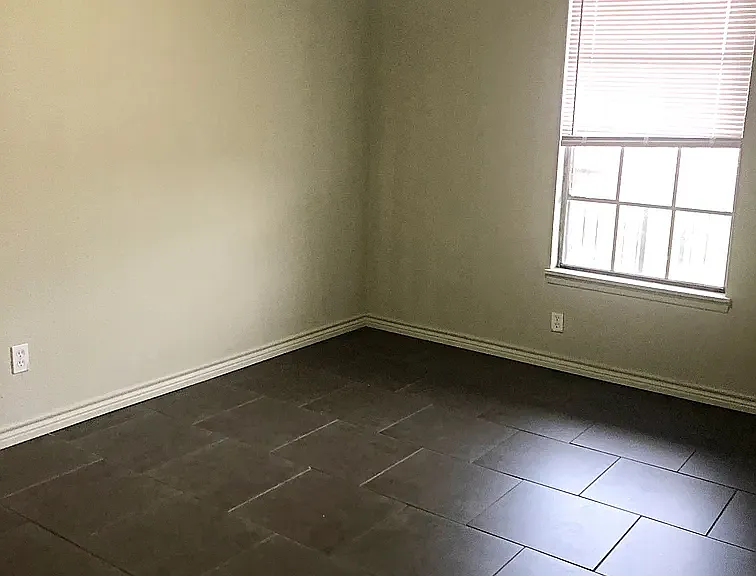 6090 Alpine Cir #5 — Photo 2