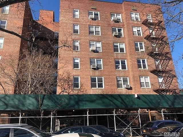1st image of 3304 93rd St