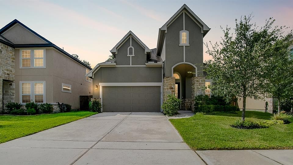 1st image of 7430 Lynnbrook Falls Ln