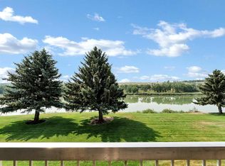 1051 S 3rd St NW #211, Medicine Hat, AB T1A7Y4