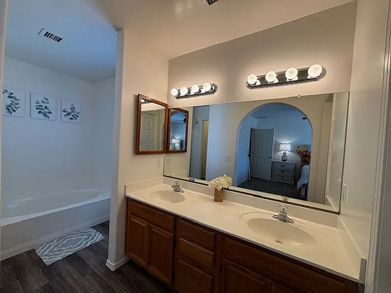 3230 Fan Palm Dr — Photo 8