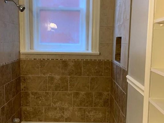 4th image of 1415 S 3rd St #9198469