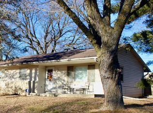 3501 Elm Dr, Urbandale, IA 50322